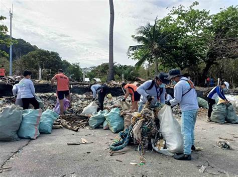 PENRO Cavite conducts clean.